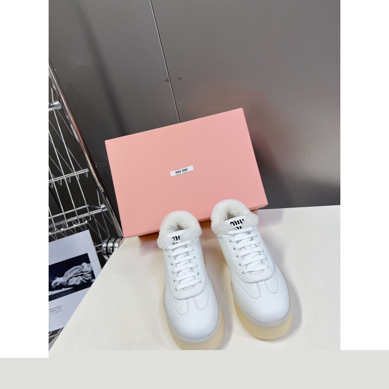 Miu Miu Casual Shoes